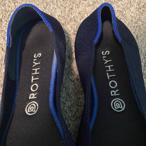 Navy Rothy’s - Picture 3 of 4